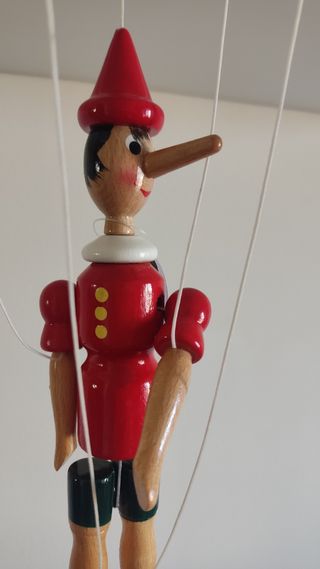 Marioneta italiana pinocho madera
