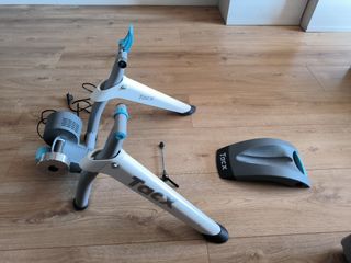 Rodillo bici entrenamiento Tacx Flow 