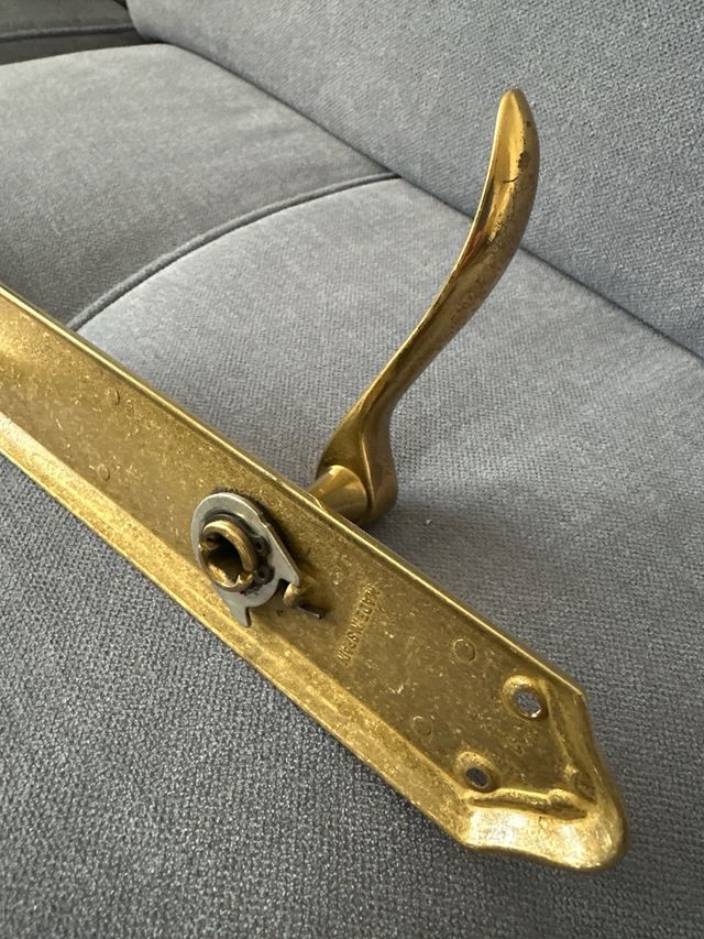 Juego de manillas de bronce