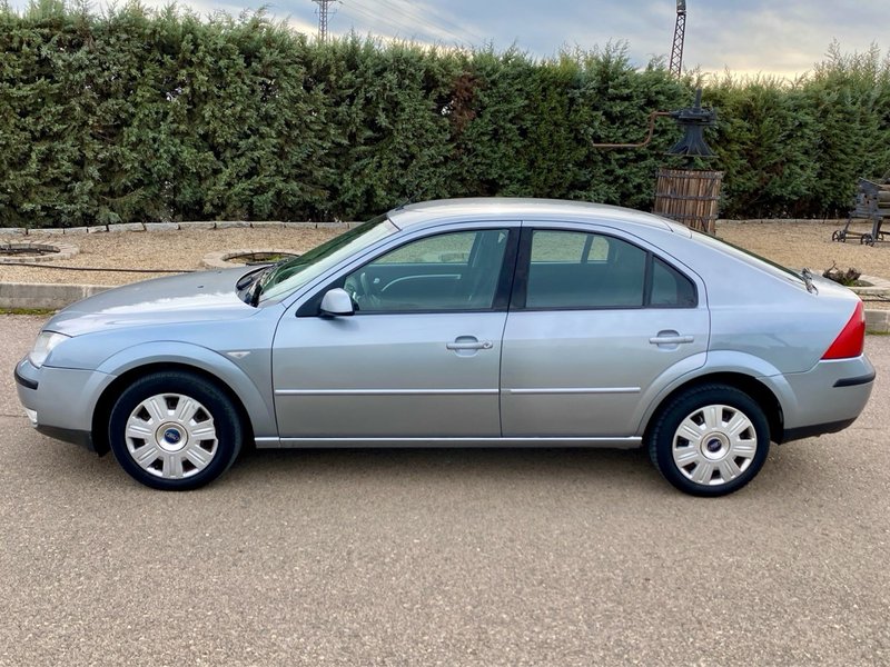 Ford Mondeo 2004, foto 7