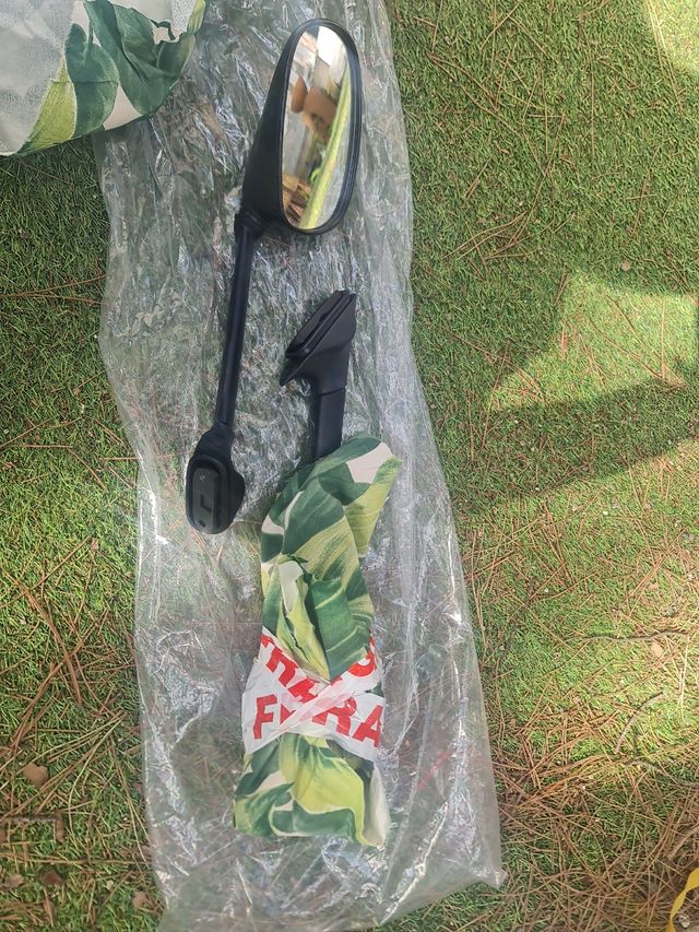 Espejos retrovisores tmax