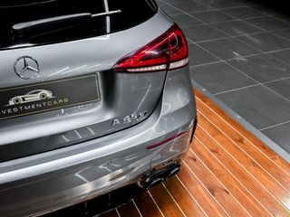 Mercedes-Benz Clase A45 S AMG