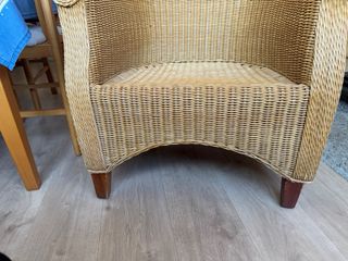 Sillón de mimbre
