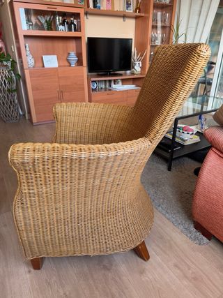 Sillón de mimbre