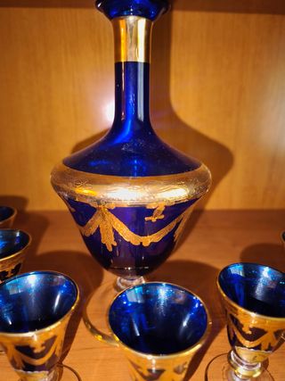 Liquore e bicchieri di Murano