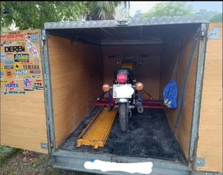 Portes motos