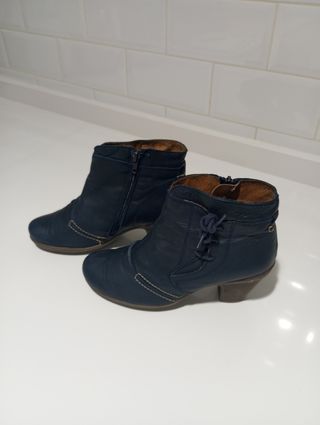 Botines Yokono