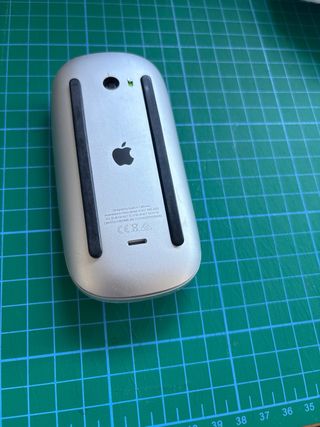 MacBook Pro Retina 15” 16GB RAM con raton