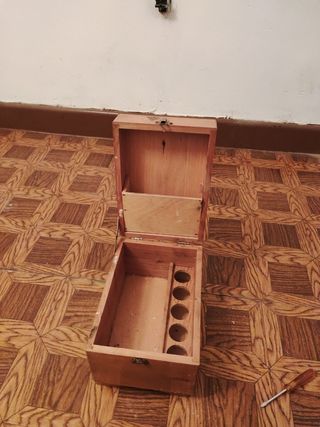 Caja limpia zapatos