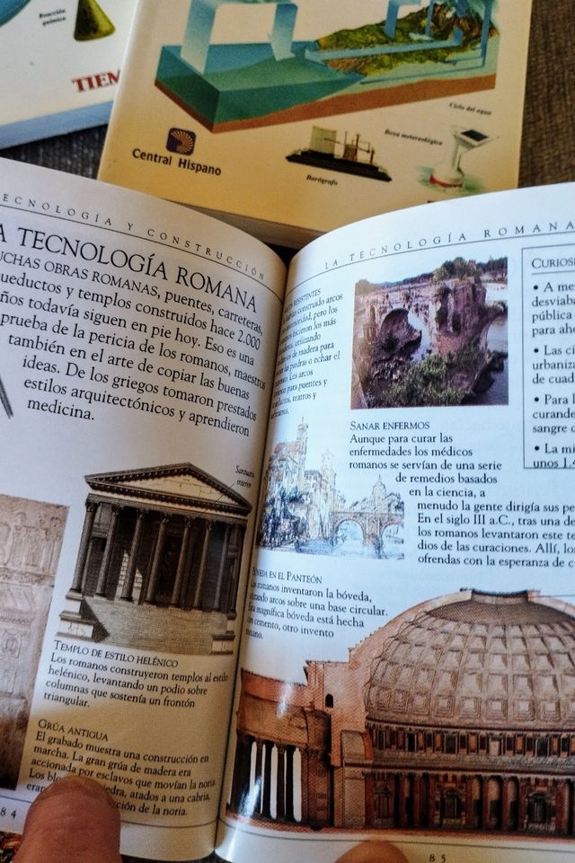 Gran Enciclopedia de Bolsillo. Ed.Tiempo