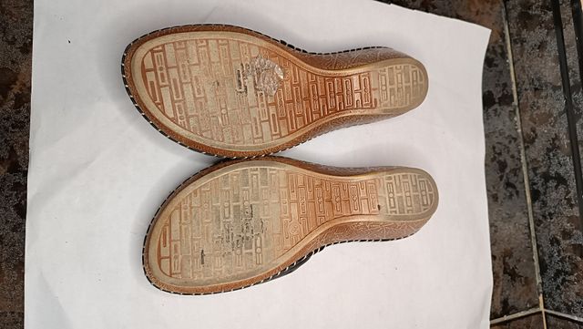 Sandalias zueco talla 38