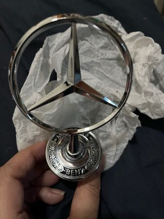Insignia logo mercedes benz nuevo
