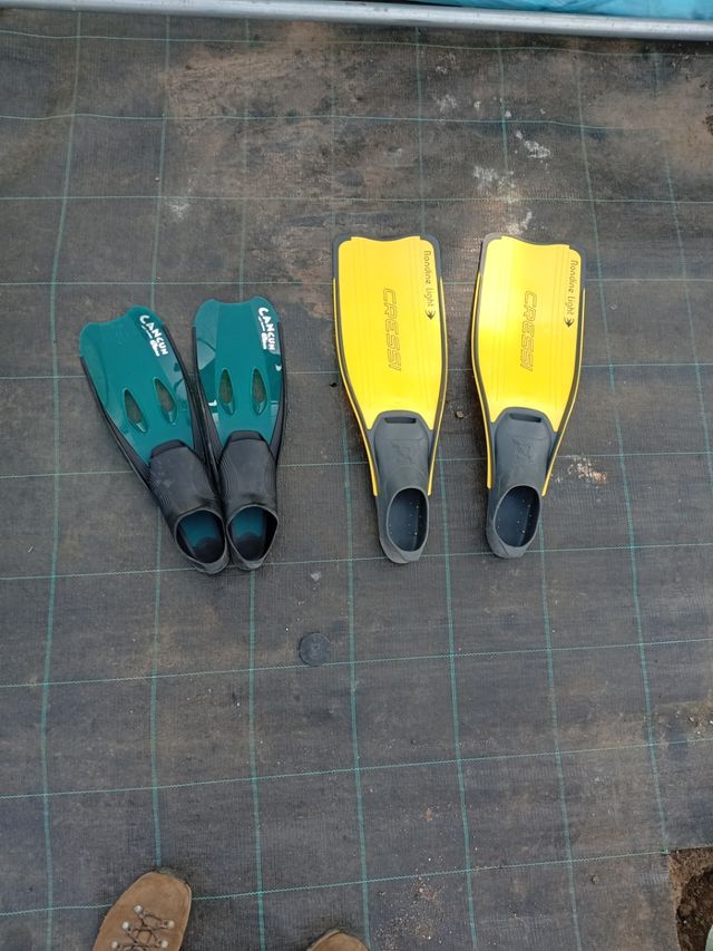 Aletas,las amarilla sin estrenar