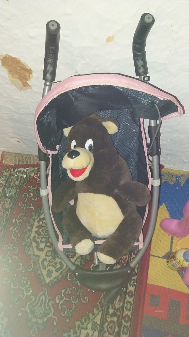 Carrito de juguete tres ruedas