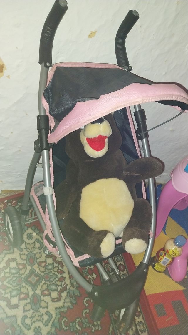 Carrito de juguete tres ruedas