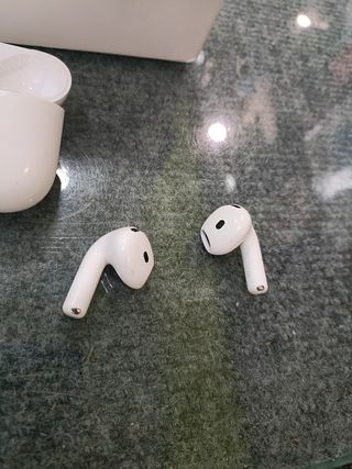 AIRPODS 4 sin cancelación de ruido