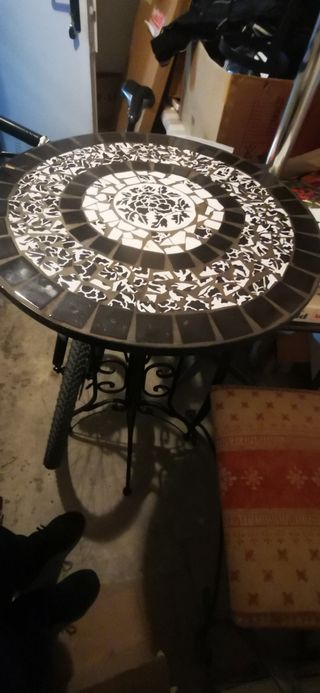 tavolo alto in ferro battuto