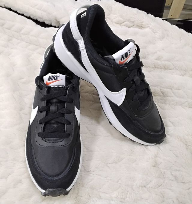 Zapatillas  nike waffle  debut