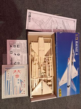 3 maquetas: hasegawa heller y esci
