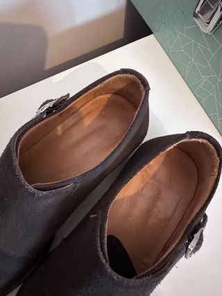 Zapatos doble hebilla serraje marrón