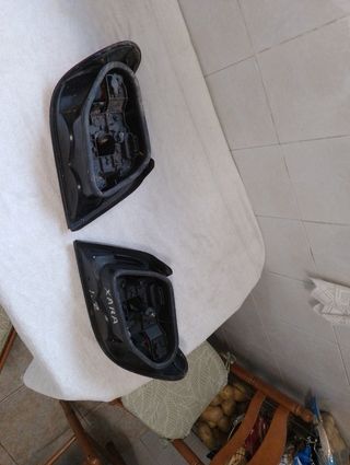 Pilotos Citroen Xsara traseros
(20€ LA PAREJA)