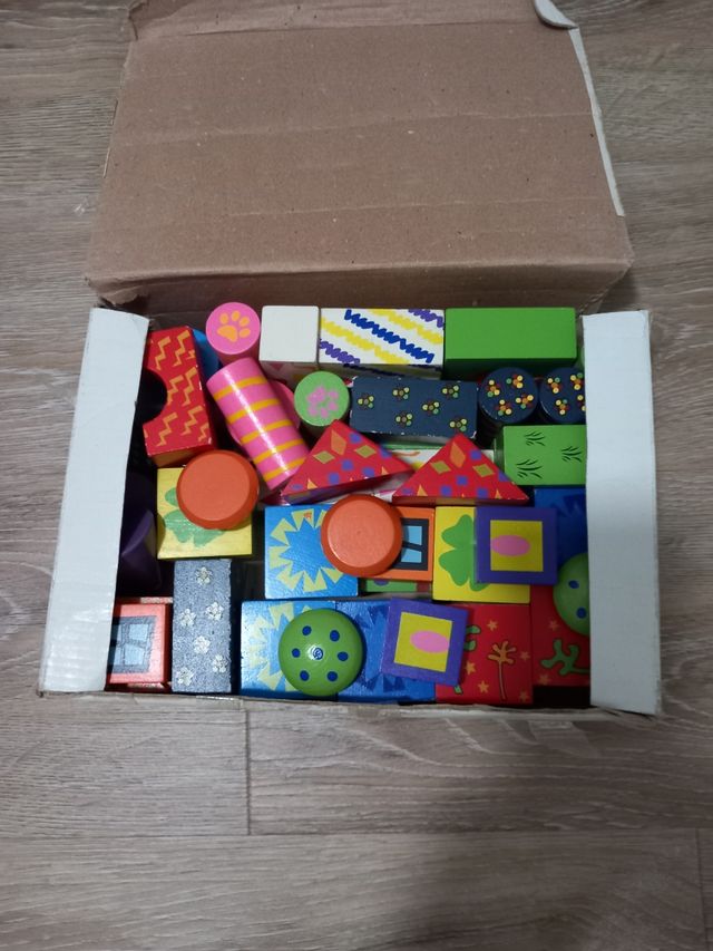 Cubos construcción madera