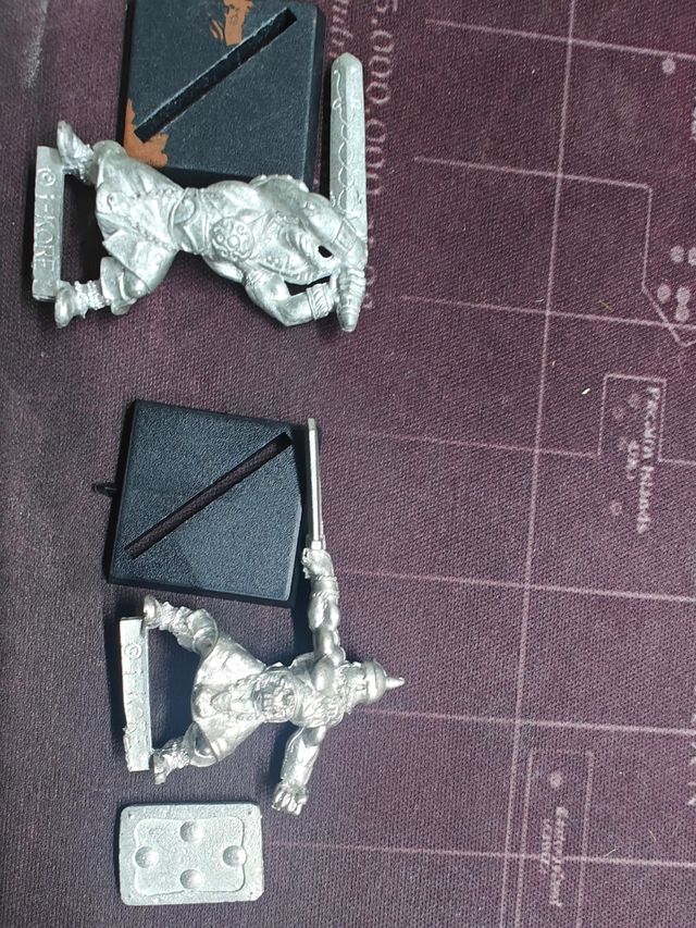 Miniaturas de bárbaros