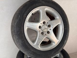 Llantas Mercedes R16
