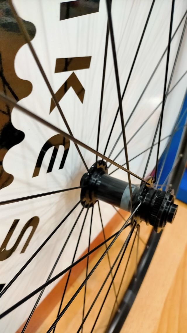 JUEGO DE RUEDAS FULCRUM RACING 18