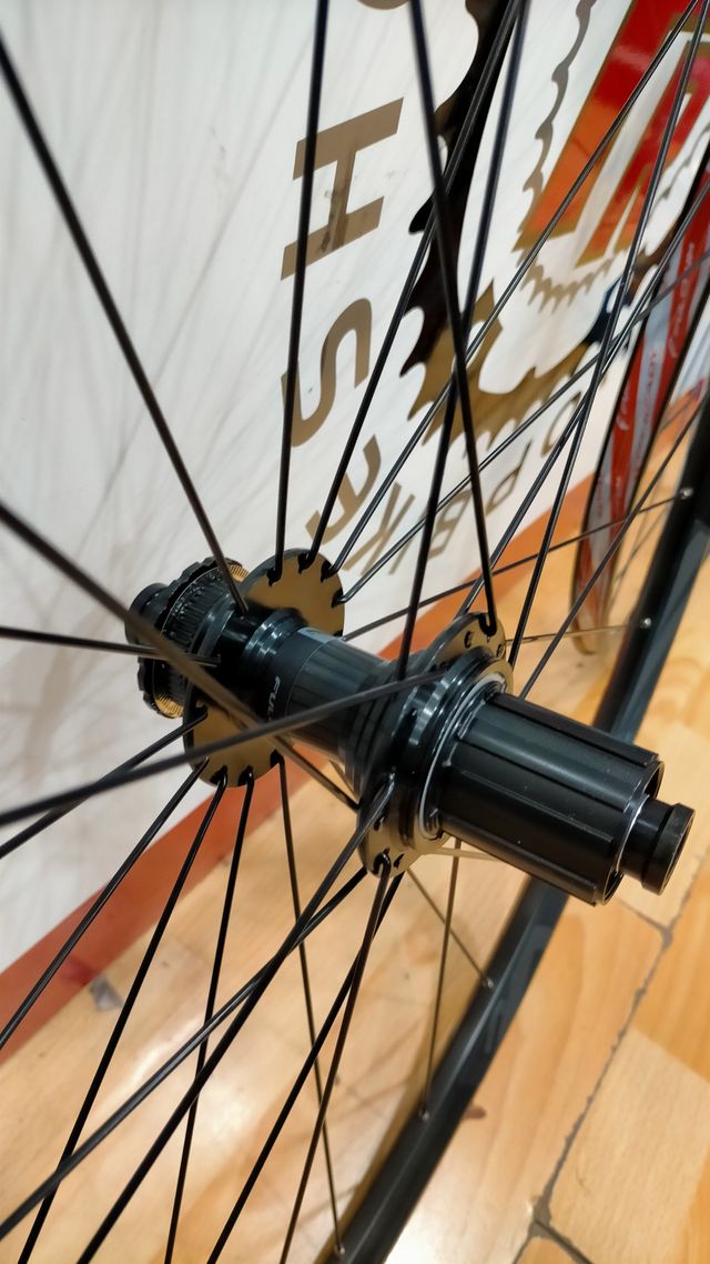 JUEGO DE RUEDAS FULCRUM RACING 18