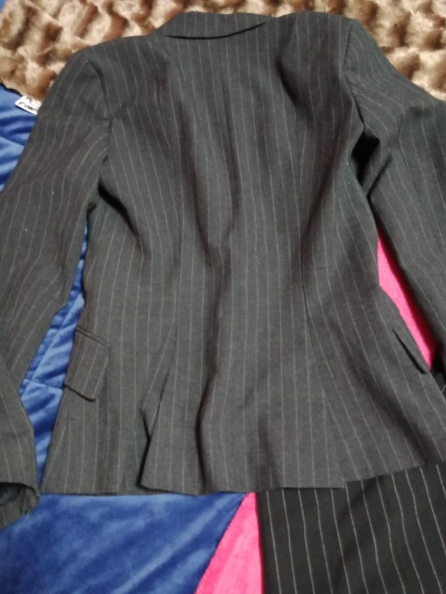 Americana mujer t.36 y pantalon t 32