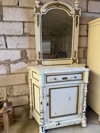 Mueble antiguo comoda espejo