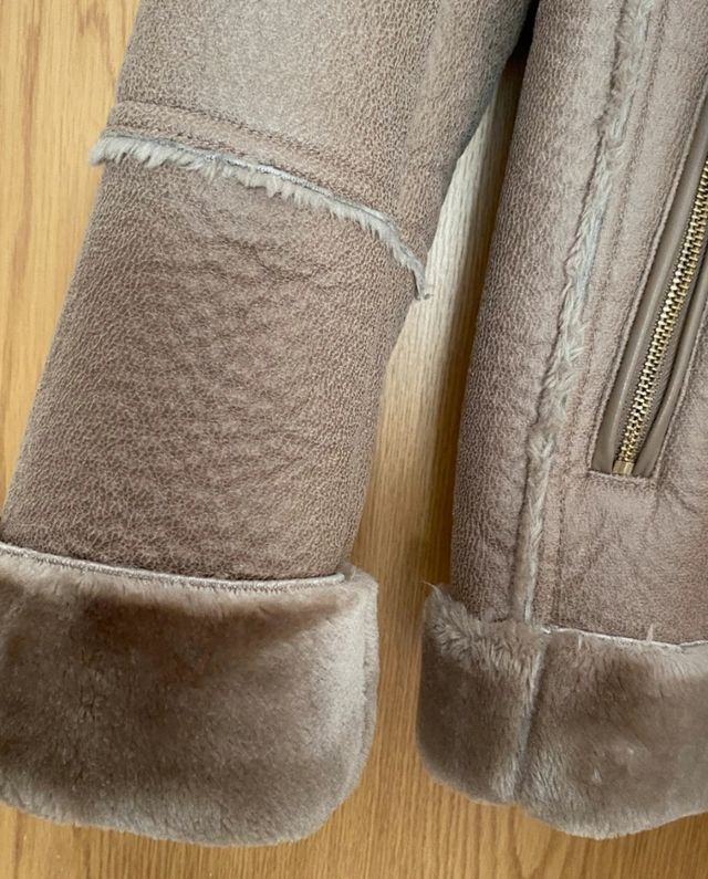 Cazadora doble faz. Stradivarius