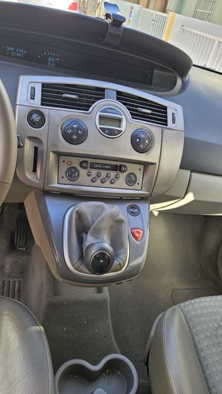 Renault Grand Scenic 2004