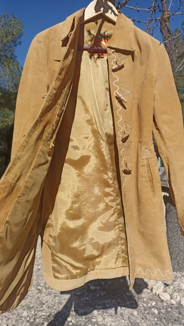 Abrigo piel stradivarius