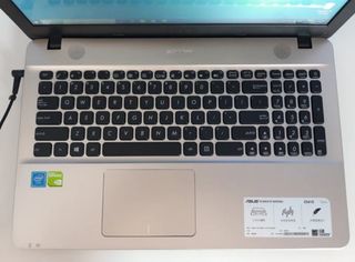 Ordenador portátil Asus