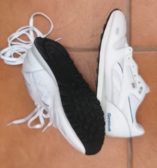 ZAPATILLAS REEBOK T. 43