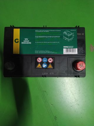 Batería coche 12v 45ah 300a