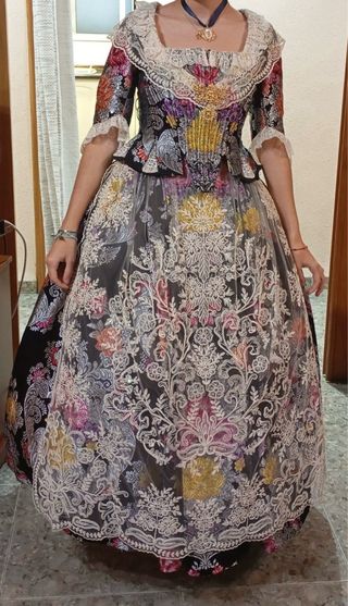 Traje fallera