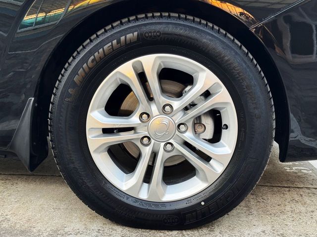 SsangYong Rodius 2.2 XDi LIMITED AUTO. con 7 PLAZAS, CUERO, PARKTRONIC...