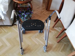Andador para ancianos