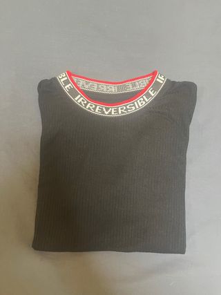 2 Tops bershka y 1 zara