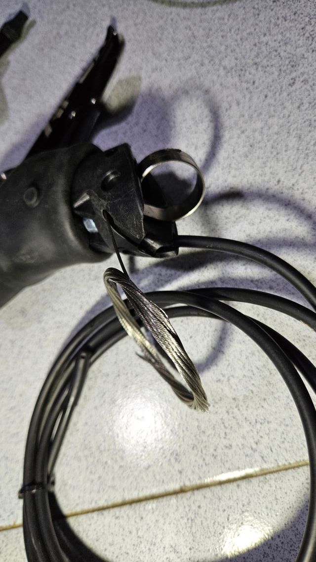 SRAM Apex 1x11 con desviador y maneta derecha