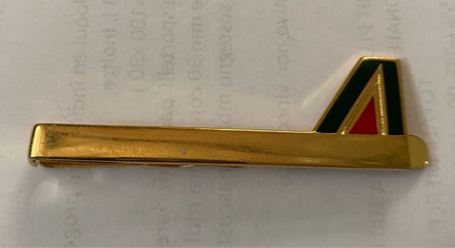 Alitalia fermacravatte