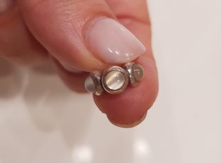 2 Charms Pandora plata y piedras blancas