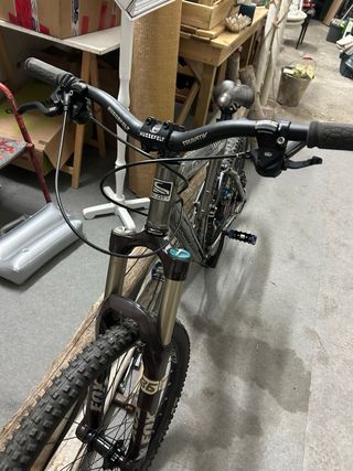 Bicicleta scott doble suspension