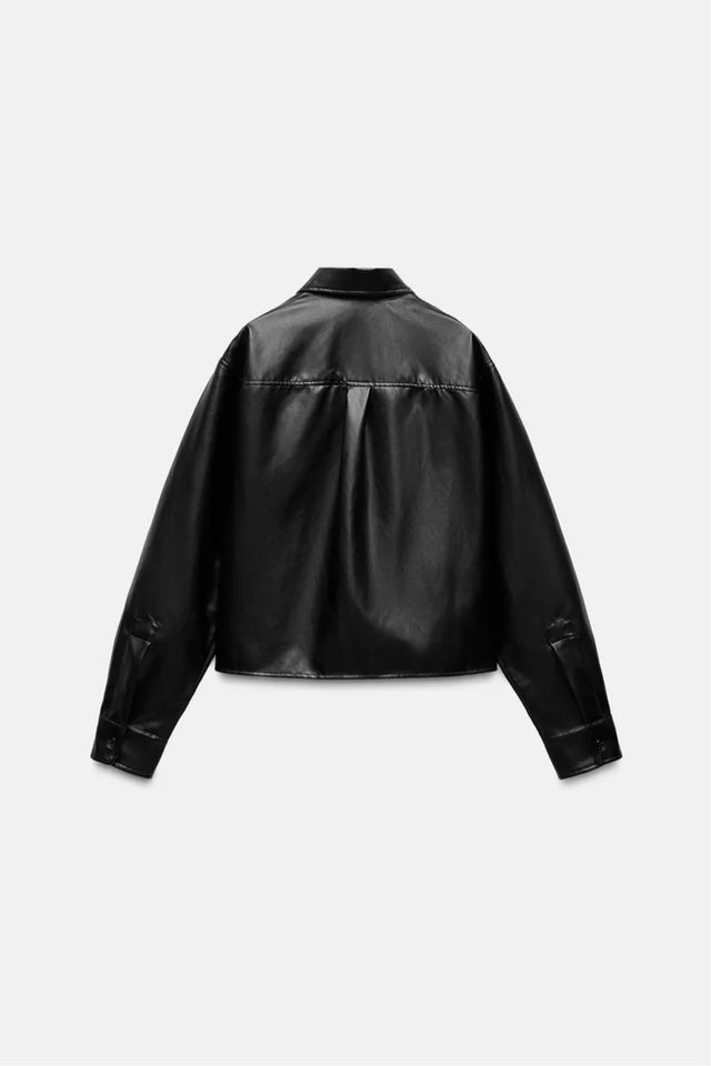 Sobrecamisa efecto piel Zara