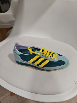 Zapatillas deporte Adidas