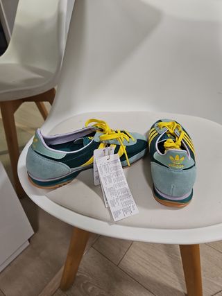 Zapatillas deporte Adidas
