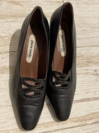 Zapatos de salon de Pierre Cardin